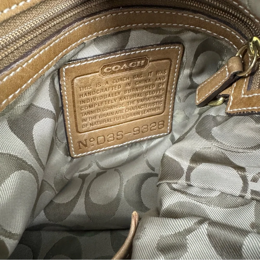 Y2K Coach Legacy Leather Slim Duffle Convertible Tan Crossbody Bag Purse 9328